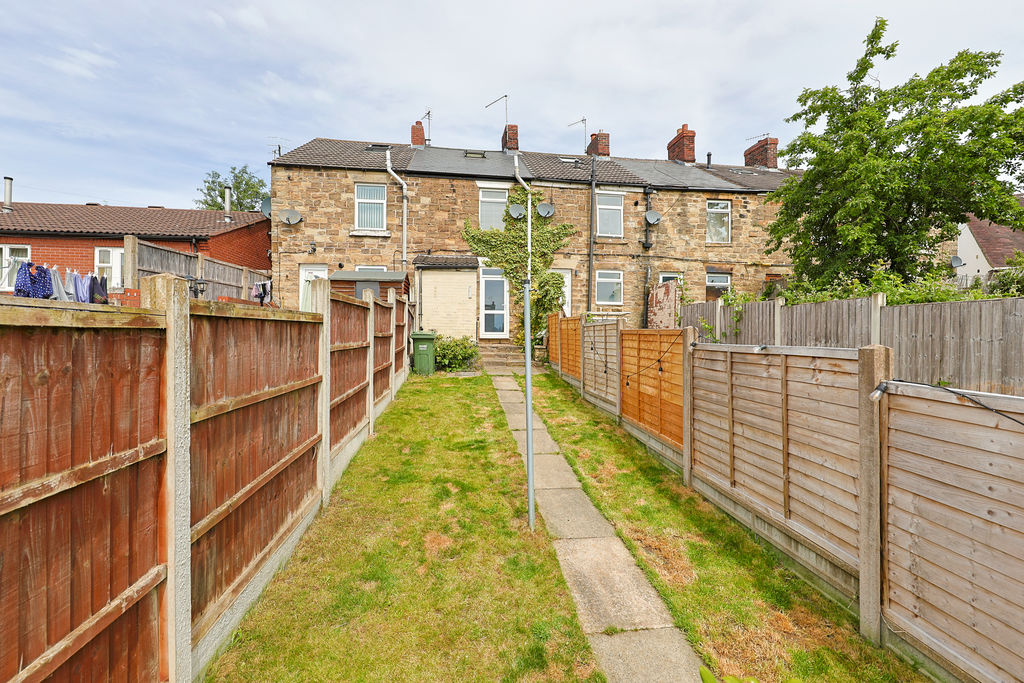 High Street New Whittington